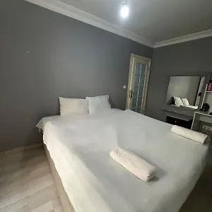 Quite Suite& Bed and breakfast Estambul
